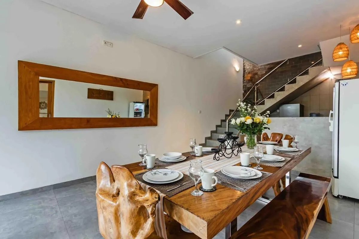 Huge & Good Location 6 Bedroom Villa In Seminyak Indonesia