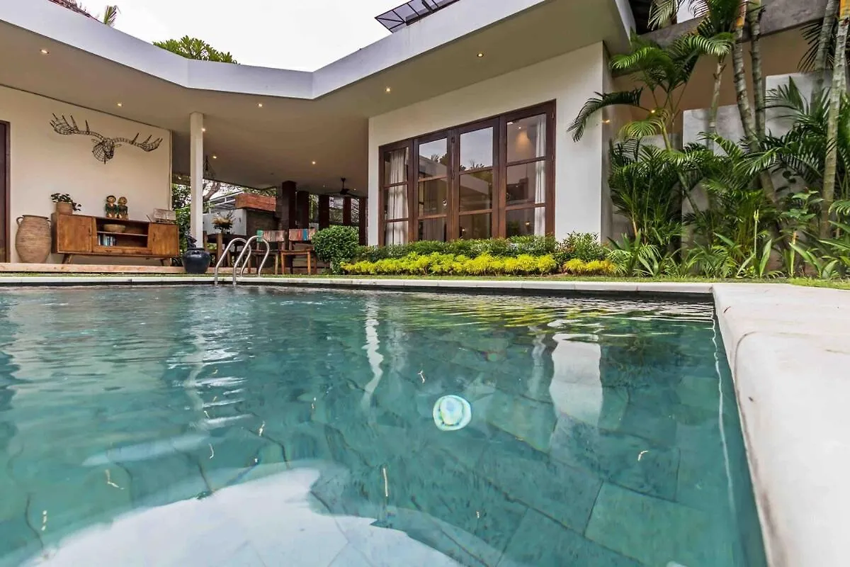 Huge & Good Location 6 Bedroom Villa In Seminyak  Seminyak (Bali)